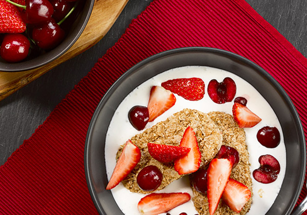 SÜSSE UND GESUNDE BOWL